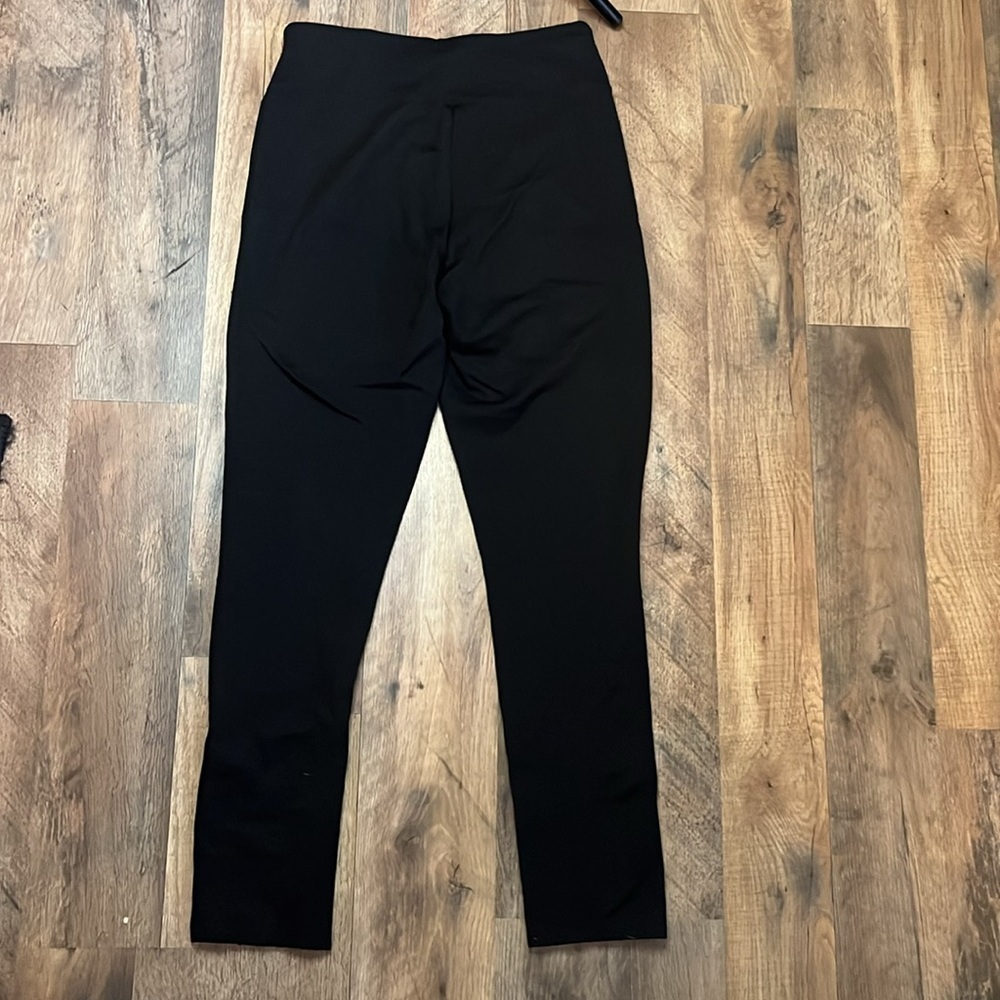 $$5 LEGGINGS $$ Kendal and Kylie pleated career leggings size small - Picture 5 of 5